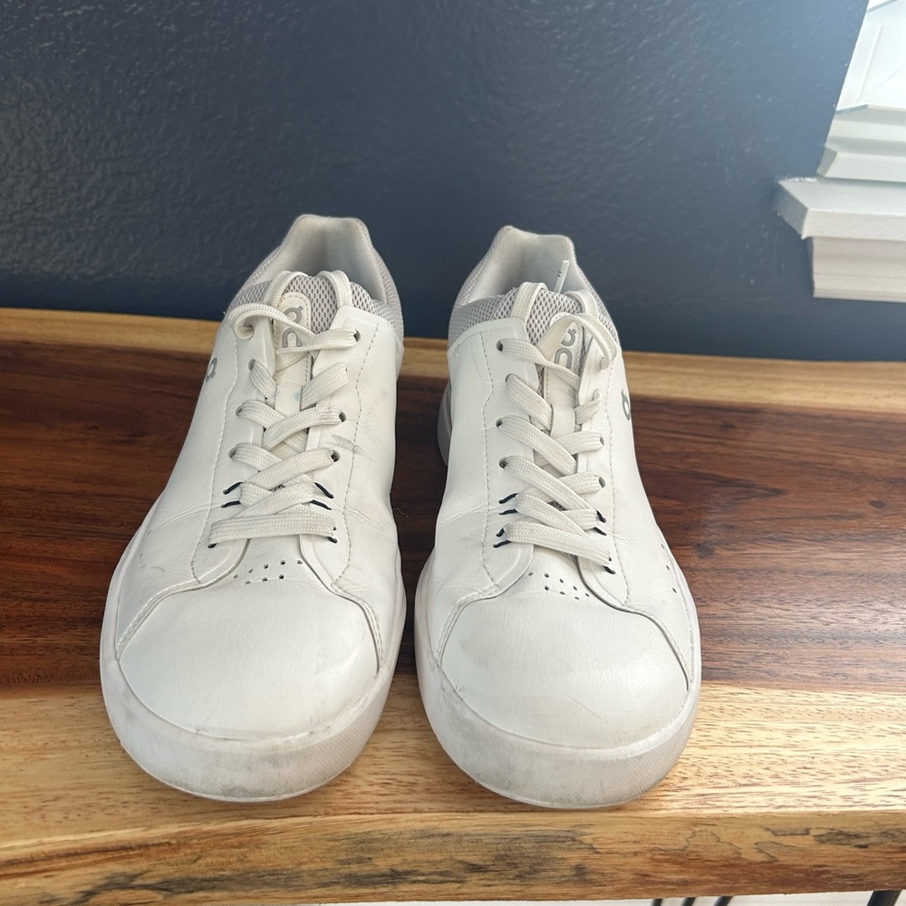 On cloud sneakers - Picture 3 of 10